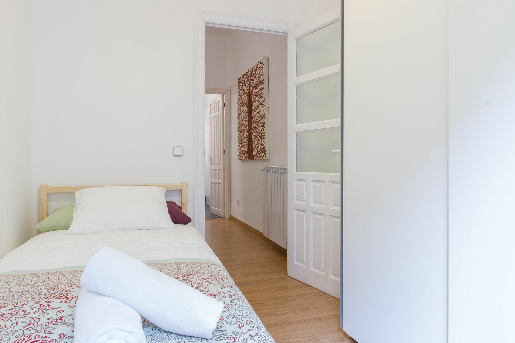 To Rent Plaza De Espana-princesa Apartment *
